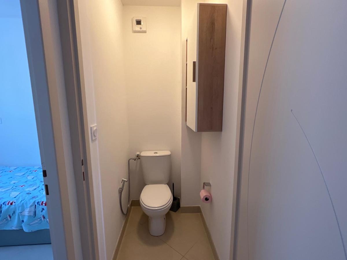 Superbe Appartement A Saint Pierre La Mer Exterior foto