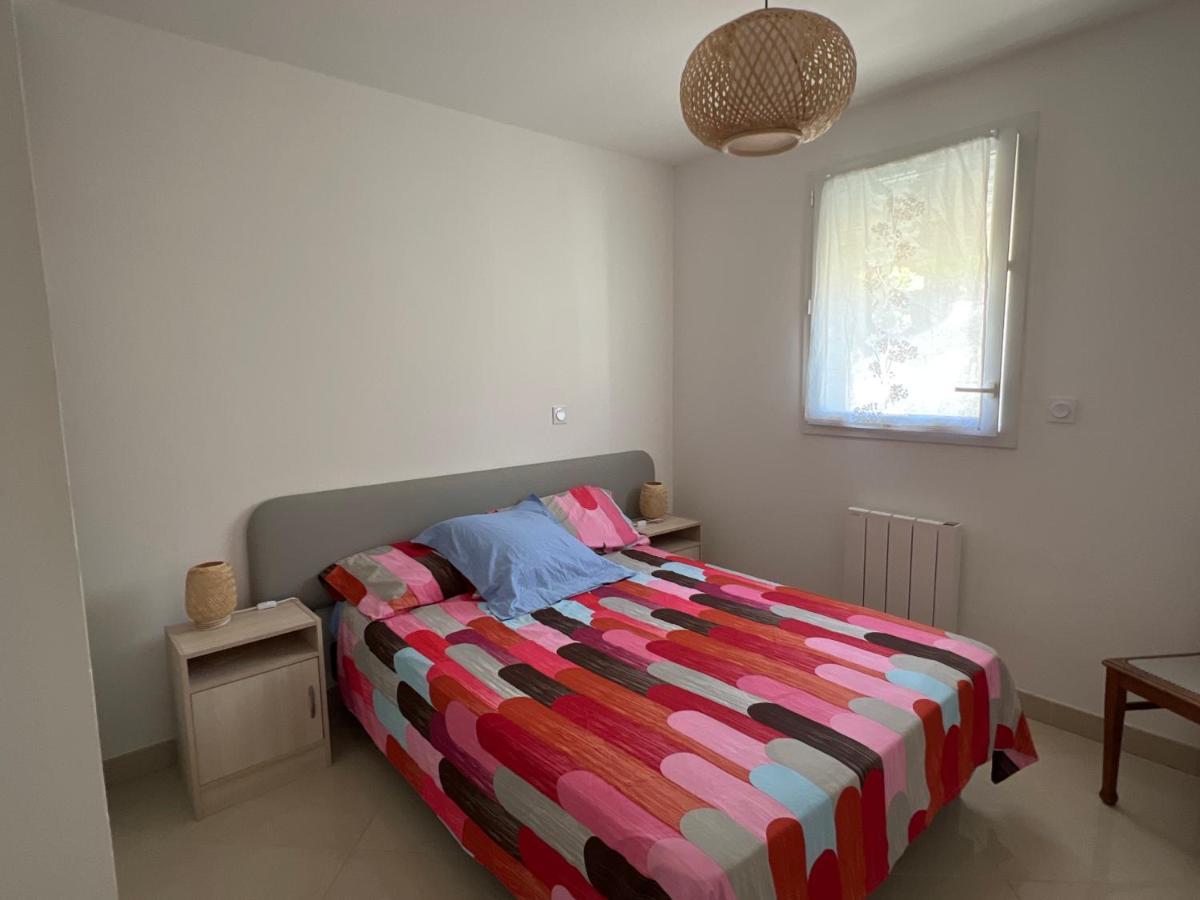 Superbe Appartement A Saint Pierre La Mer Exterior foto